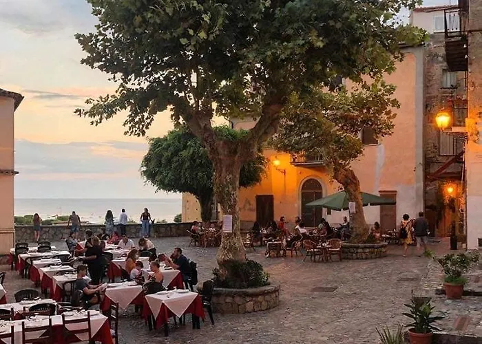 Alojamento de Acomodação e Pequeno-almoço Il Cielo In Stanza Scalea